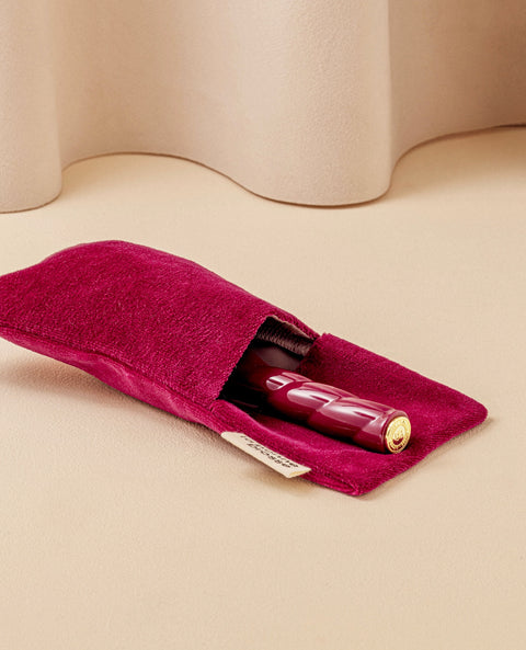 la-bonne-brosse-n-01-la-petite-brosse-brillance-soin-l-universelle-rouge-cerise image 7