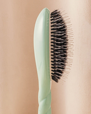 la-bonne-brosse-n-02-la-brosse-d-m-lante-soin-l-indispensable-grande-dition-limi image 3