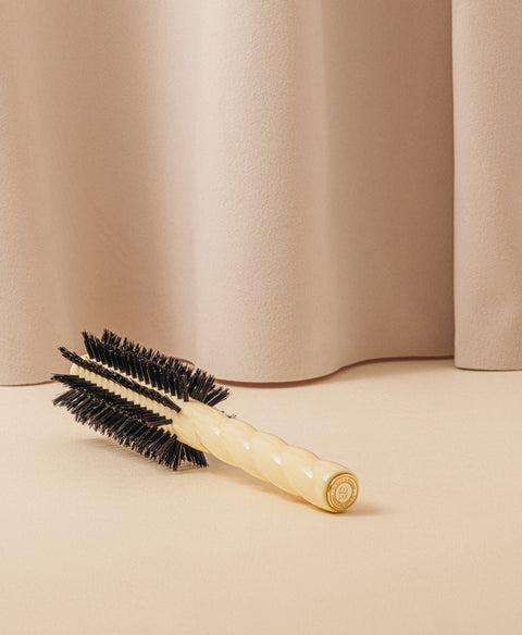 la-bonne-brosse-n-05-brosse-ronde-brushing-volume-style-ivoire-cair image 2