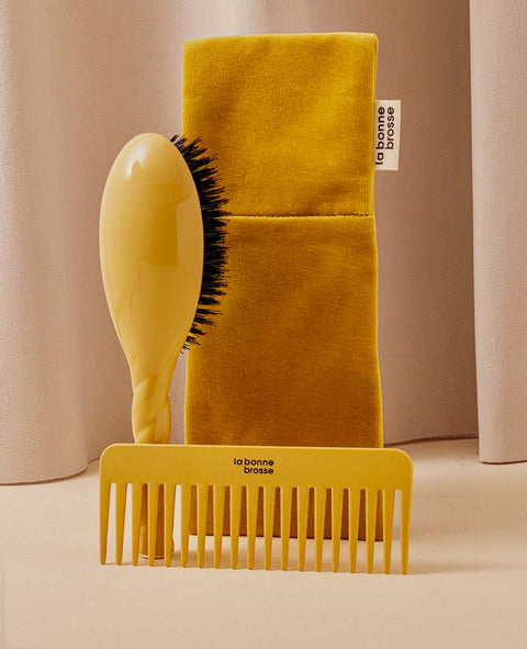 la-bonne-brosse-la-pochette-grande-brosse-pochette-velours-et-satin-jaune-safran image 3
