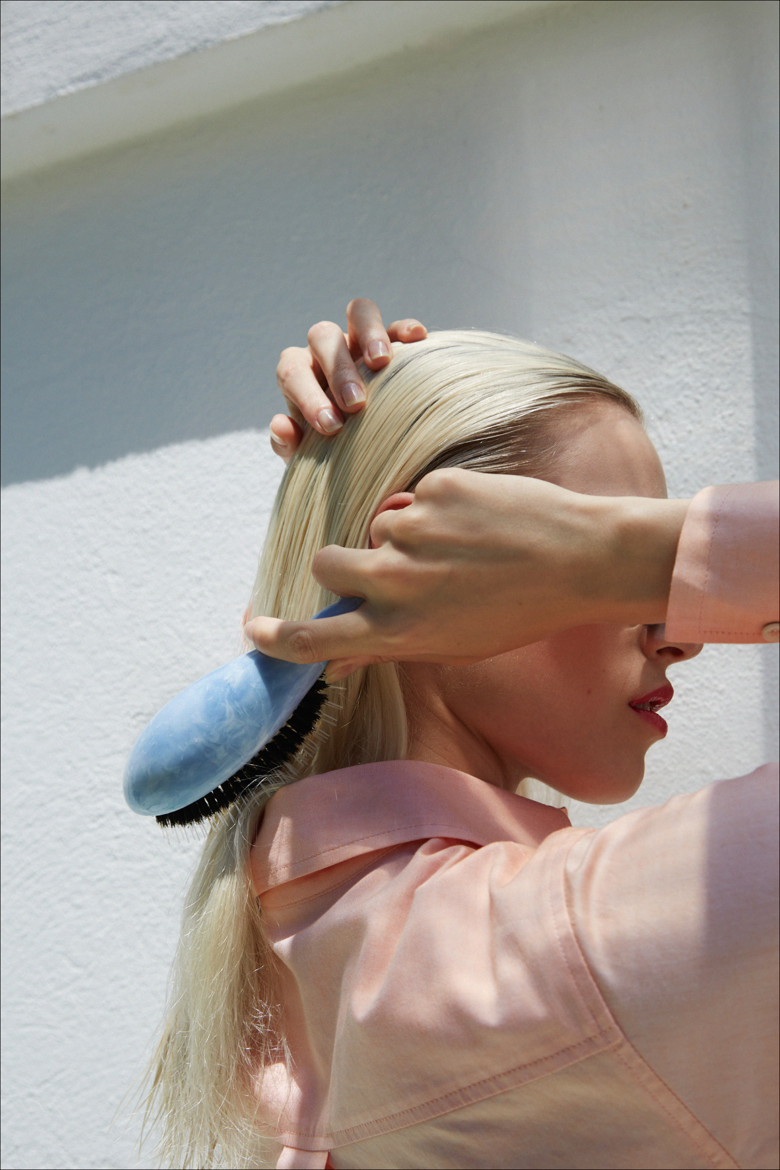 roseanna-x-la-bonne-brosse-n-03-la-petite-brosse-cuir-chevelu-sensible-tie-dye-b image 2