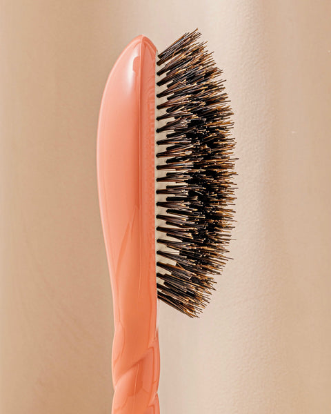 la-bonne-brosse-n-01-la-brosse-brillance-soin-l-universelle-corail image 5