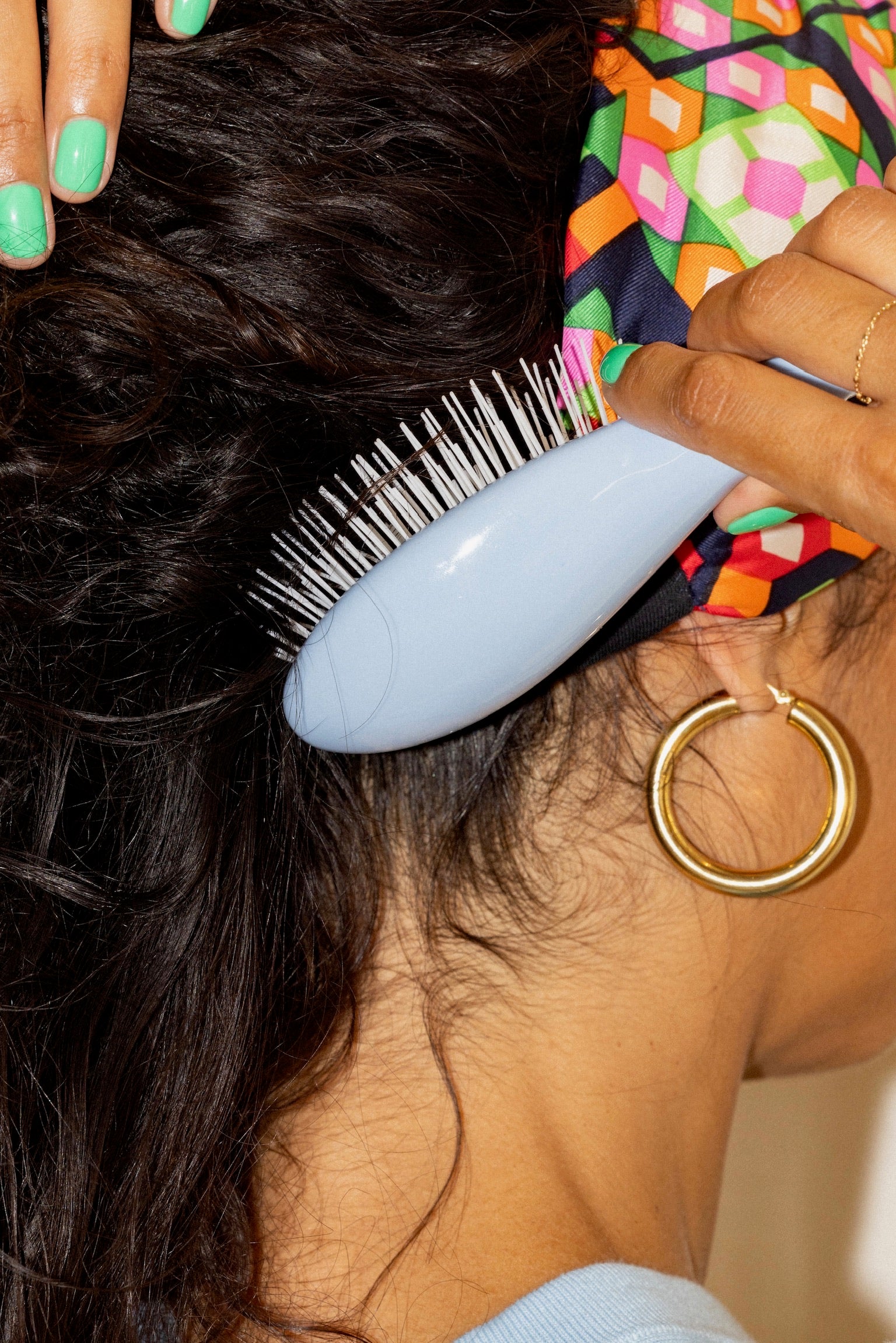 la-bonne-brosse-n-07-l-intense-petite-brosse-d-m-lante-stimulante-bleu-ciel image 6