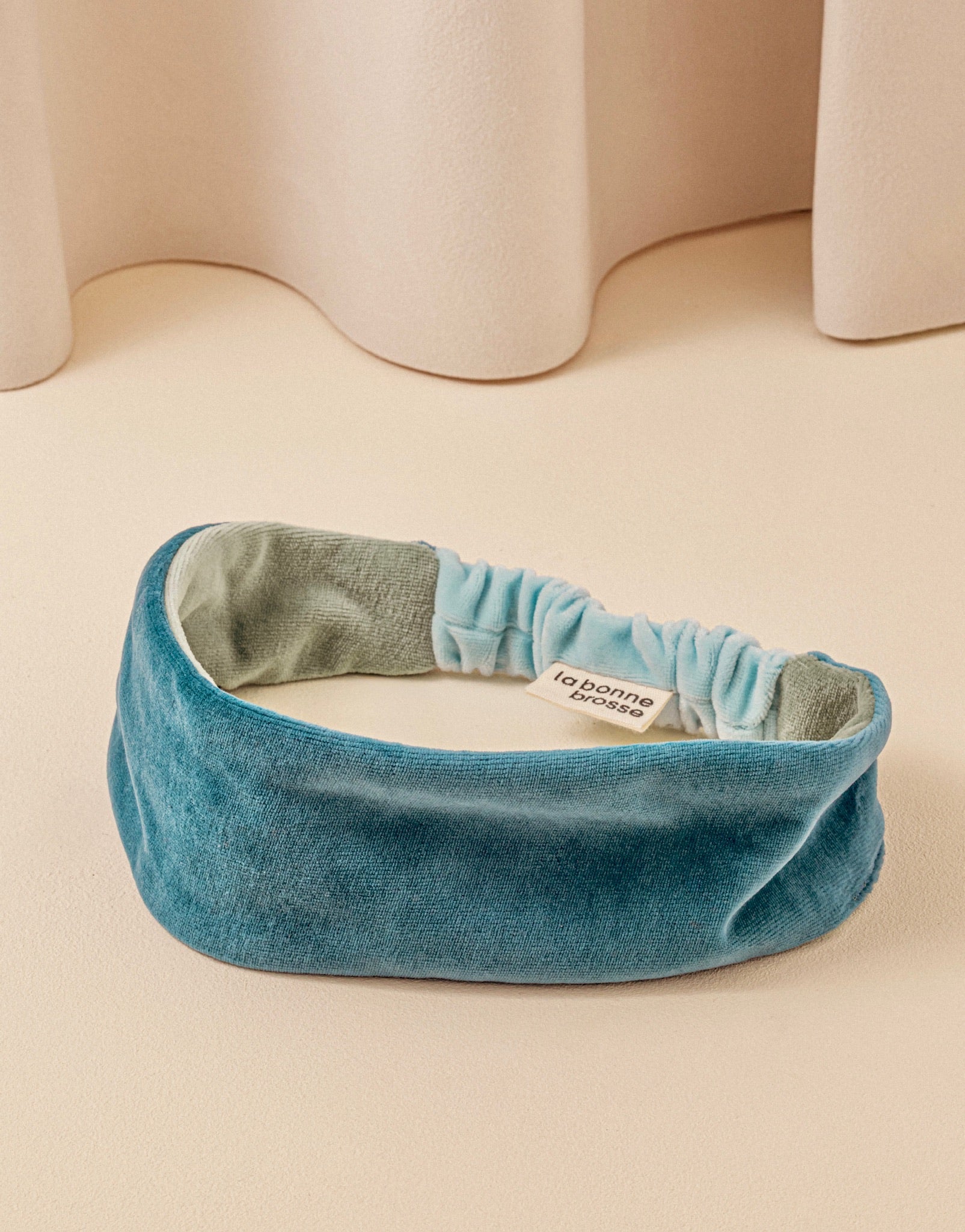 la-bonne-brosse-le-bandeau-velours-bandeau-cheveux-bleu-lagon image 4