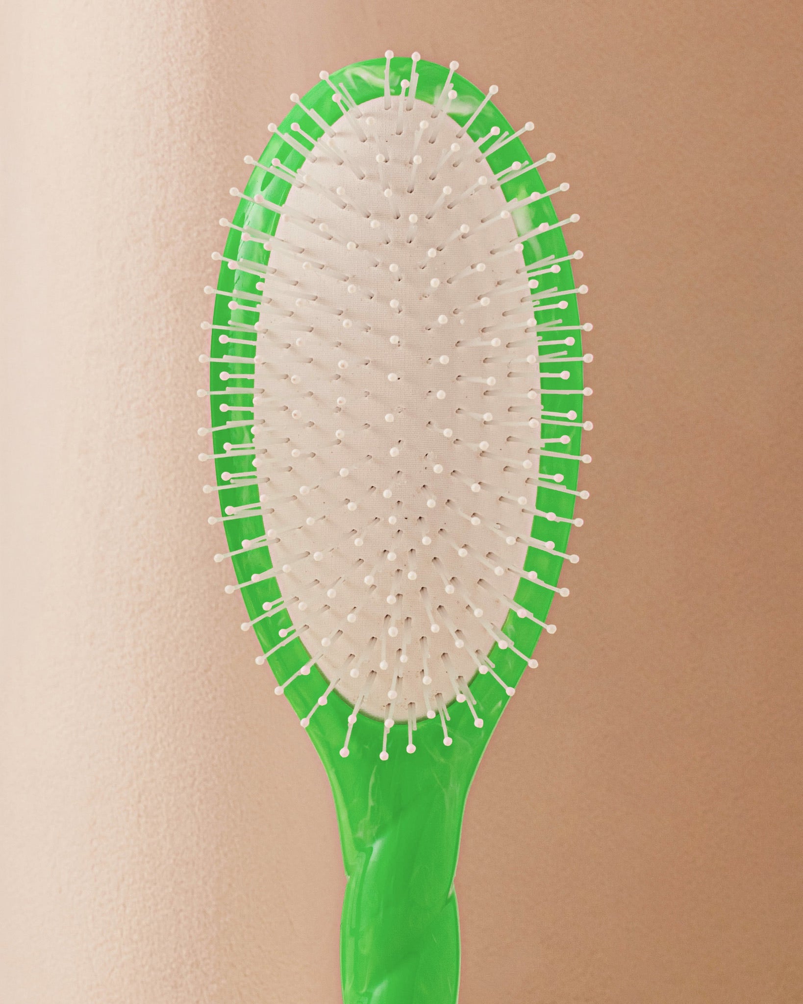 roseanna-x-la-bonne-brosse-n-04-la-brosse-d-m-lante-massante-la-miracle-tie-dye- image 4