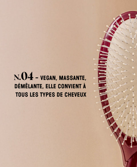 la-bonne-brosse-n-04-la-brosse-d-m-lante-massante-la-miracle-rouge-cerise image 7