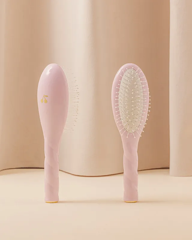 bonpoint-x-la-bonne-brosse-n-04-la-petite-brosse-enfant-rose-lilas-et-pochon-off image 1