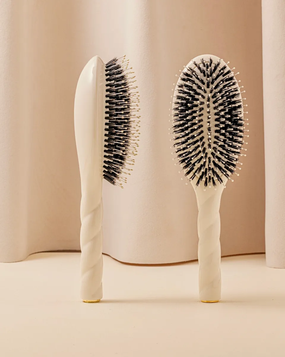 la-bonne-brosse-n-03-cuir-chevelu-sensible-l-indispensable-douceur-blanc-cr-me-g image 1