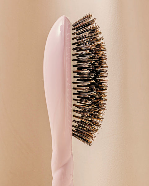 la-bonne-brosse-n-01-la-brosse-brillance-soin-l-universelle-rose-lilas image 3
