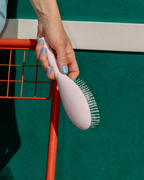 la-bonne-brosse-n-04-la-brosse-d-m-lante-massante-la-miracle-rose-lilas image 2