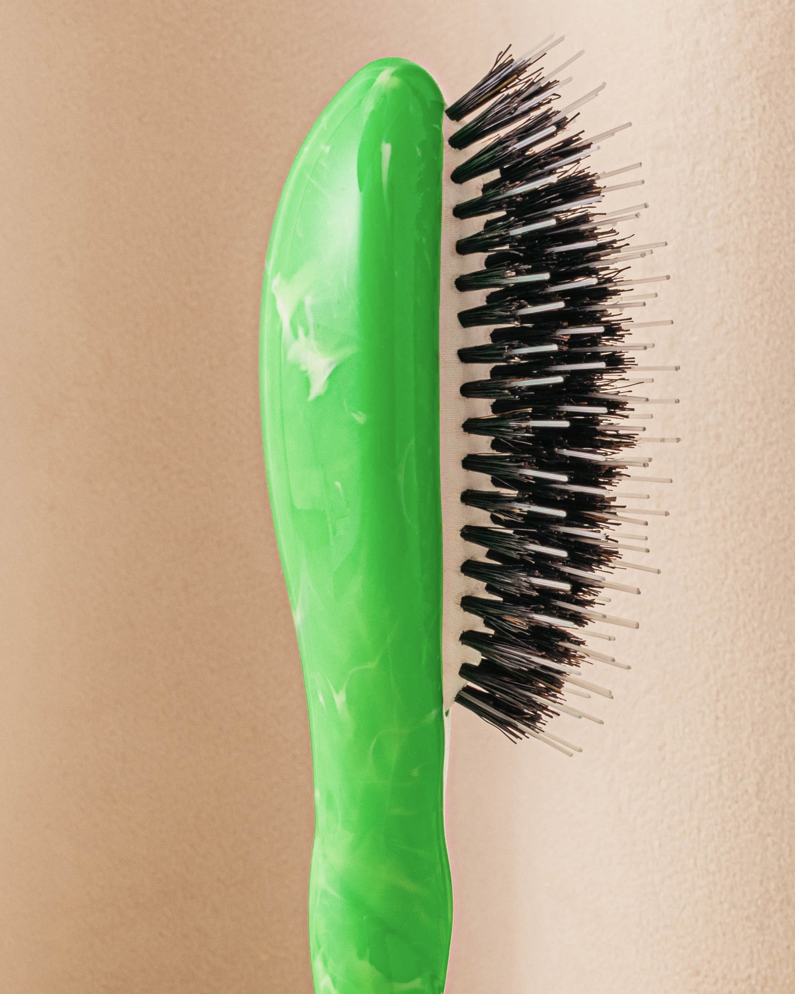 roseanna-x-la-bonne-brosse-n-02-la-petite-brosse-d-m-lante-soin-l-indispensable- image 3