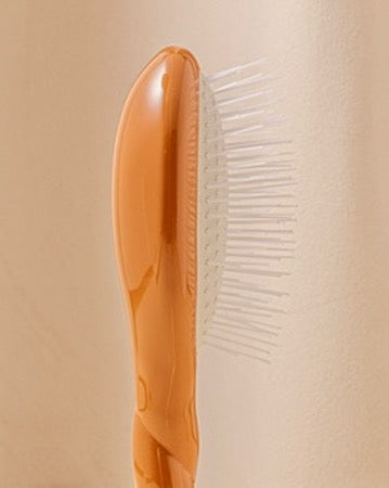 la-bonne-brosse-n-07-l-intense-petite-brosse-d-m-lante-stimulante-terracotta image 3