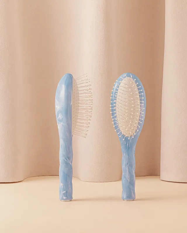 la-bonne-brosse-n-04-la-miracle-petite-brosse-d-m-lante-massante-roseanna-tie-dy-2 image 1