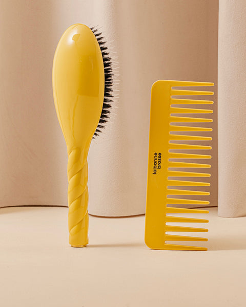 la-bonne-brosse-le-peigne-large-d-m-lant-en-ac-tate-jaune-safran image 4