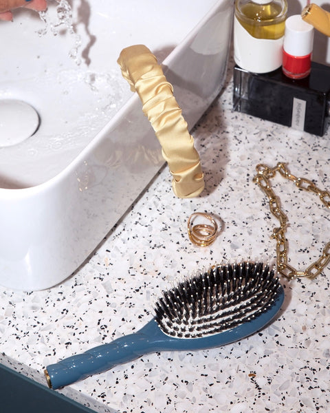 la-bonne-brosse-n-03-la-brosse-cuir-chevelu-sensible-l-indispensable-douceur-ble-2 image 6