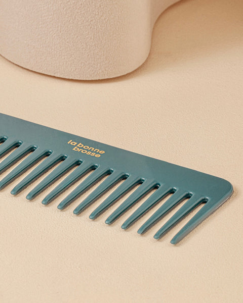 la-bonne-brosse-le-peigne-large-d-m-lant-en-ac-tate-bleu-encre-160x60x3-mm image 3