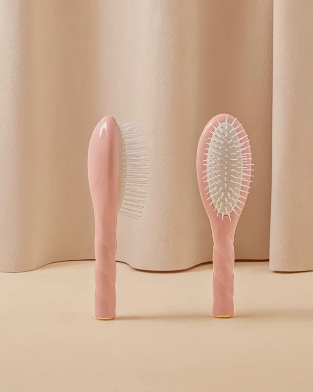 la-bonne-brosse-n-07-l-intense-brosse-d-m-lante-stimulante-petite-rose-poudr image 1