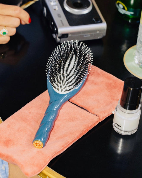 la-bonne-brosse-n-03-la-brosse-cuir-chevelu-sensible-l-indispensable-douceur-ble-2 image 2