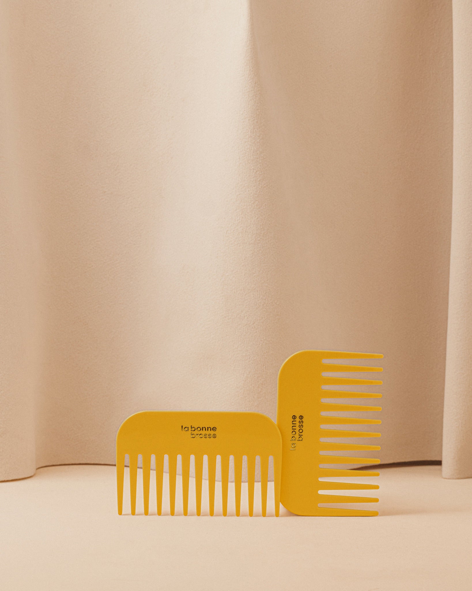 la-bonne-brosse-le-petit-peigne-large-d-m-lant-en-ac-tate image 6