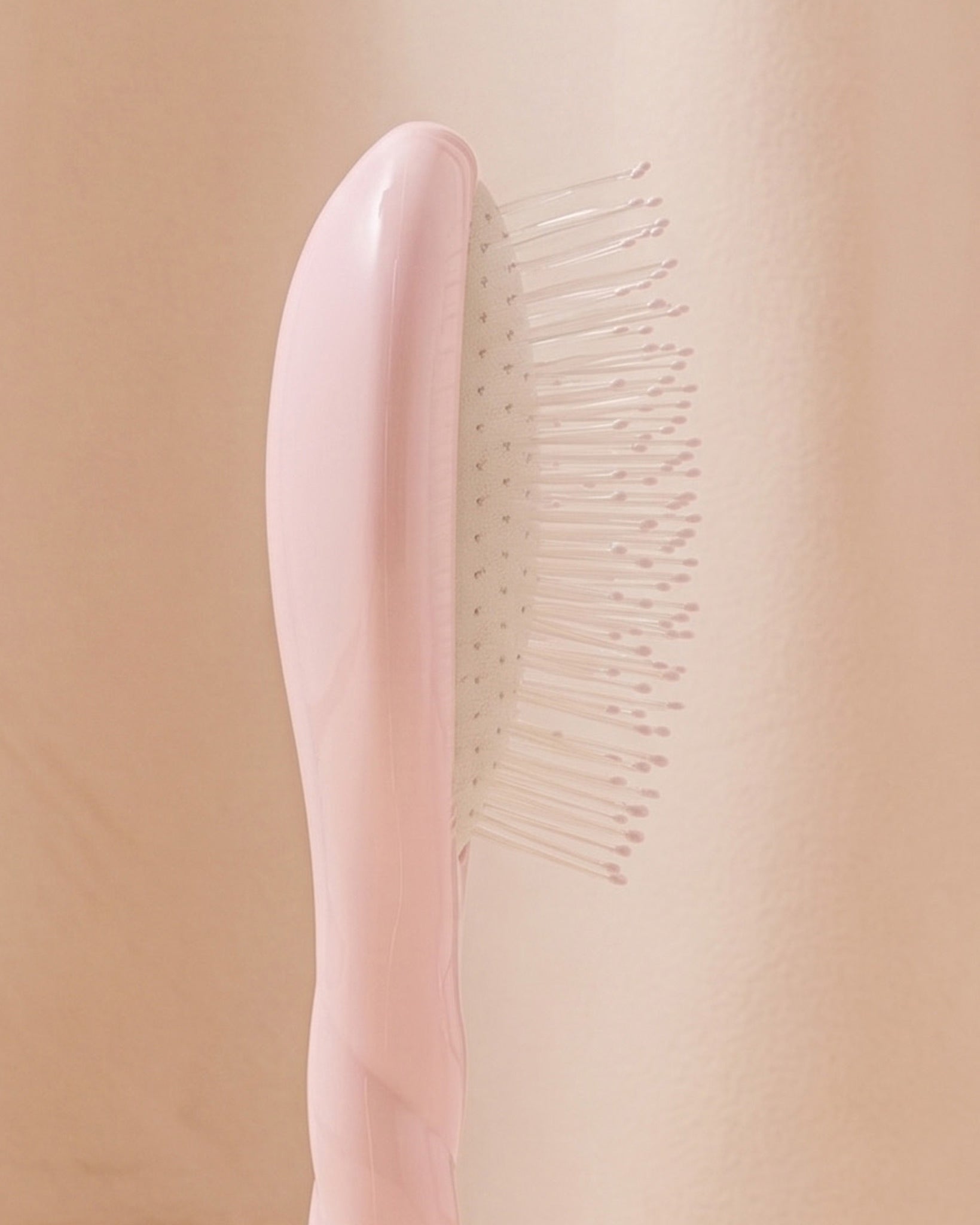 la-bonne-brosse-n-04-la-miracle-petite-brosse-d-m-lante-massante-rose-lilas image 2