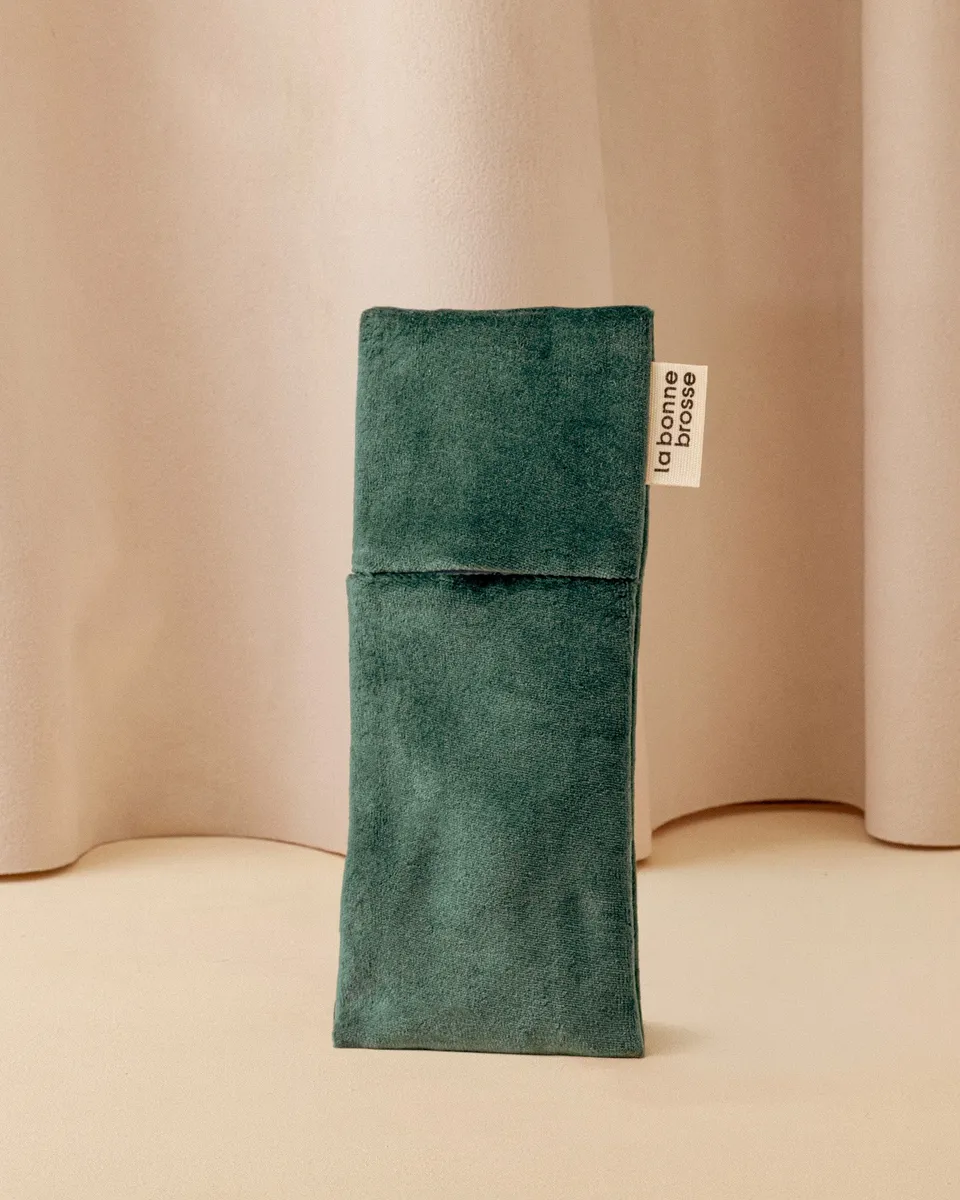 la-bonne-brosse-la-pochette-petite-brosse-vert-meraude image 1