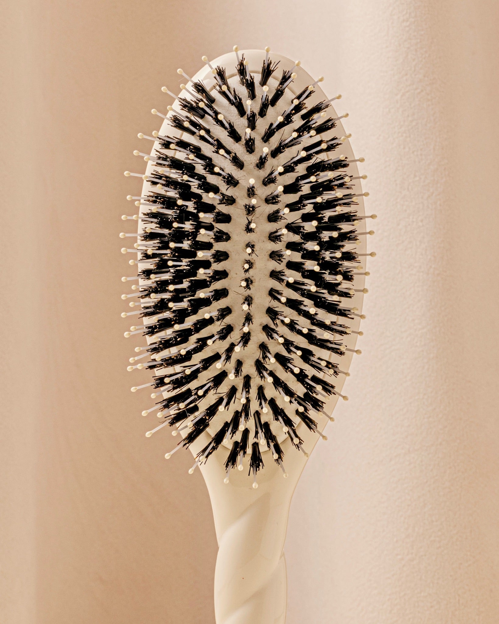 la-bonne-brosse-n-03-cuir-chevelu-sensible-l-indispensable-douceur-blanc-cr-me-g image 4