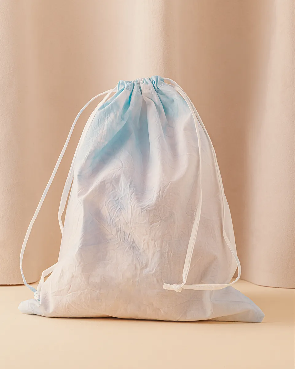 la-bonne-brosse-x-roseanna-pochon-salty-gelato-bleu-tui-brosse-coton-shibori image 1