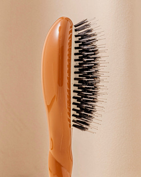 la-bonne-brosse-n-02-la-petite-brosse-d-m-lante-soin-l-indispensable-terracotta image 4