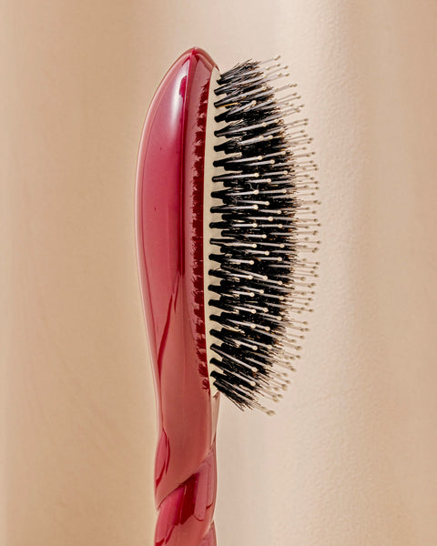 la-bonne-brosse-n-03-la-brosse-cuir-chevelu-sensible-l-indispensable-douceur-rou image 3
