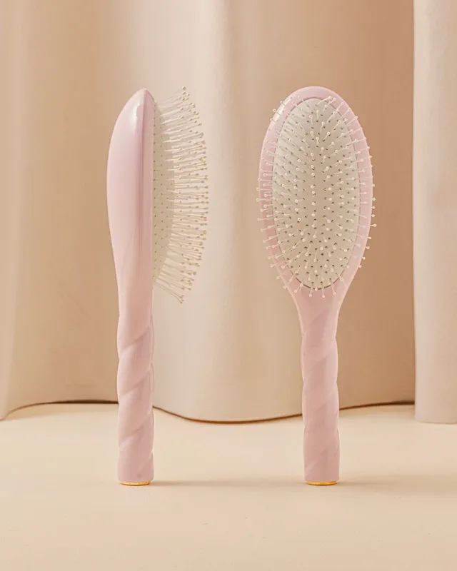la-bonne-brosse-n-04-la-brosse-d-m-lante-massante-la-miracle-rose-lilas image 1