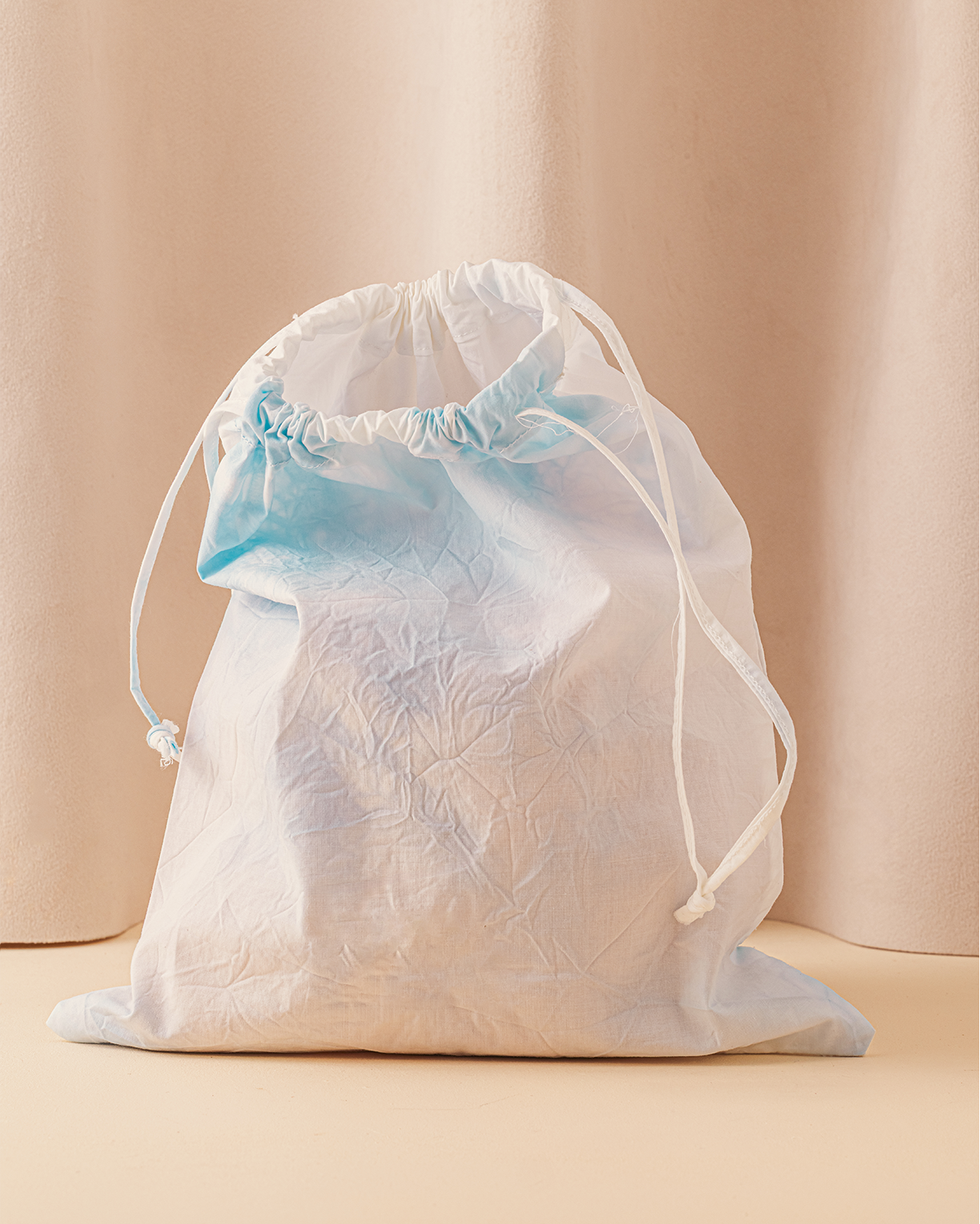 la-bonne-brosse-x-roseanna-pochon-salty-gelato-bleu-tui-brosse-coton-shibori image 3
