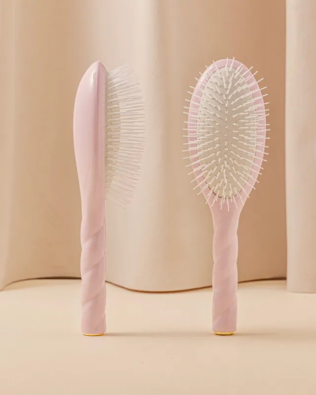 la-bonne-brosse-n-07-l-intense-brosse-d-m-lante-stimulante-grande-rose-lilas image 1
