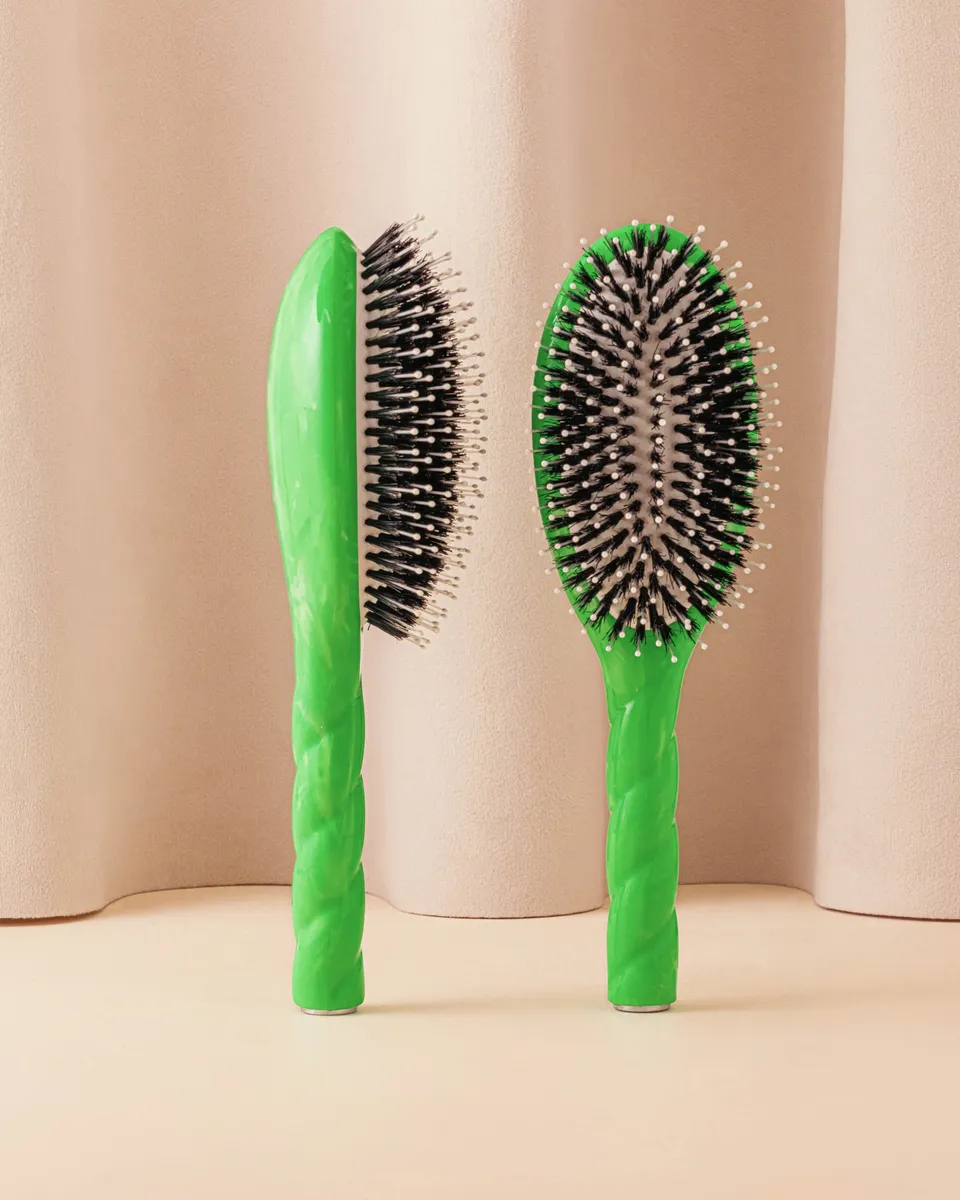 la-bonne-brosse-n-03-la-brosse-cuir-chevelu-sensible-l-indispensable-douceur-ros image 1