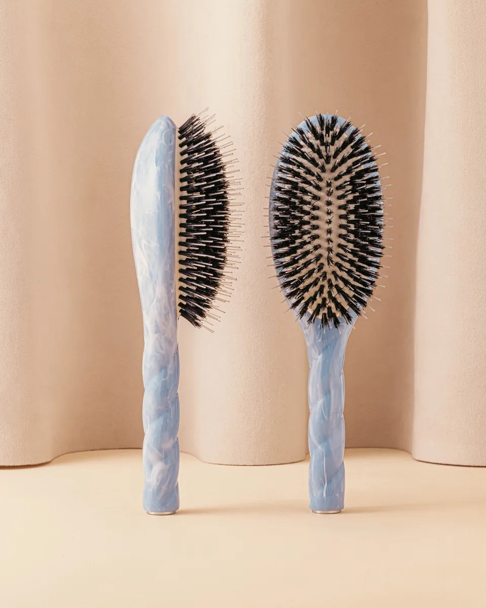 roseanna-x-la-bonne-brosse-n-02-la-brosse-d-m-lante-soin-l-indispensable-blue-sa image 1