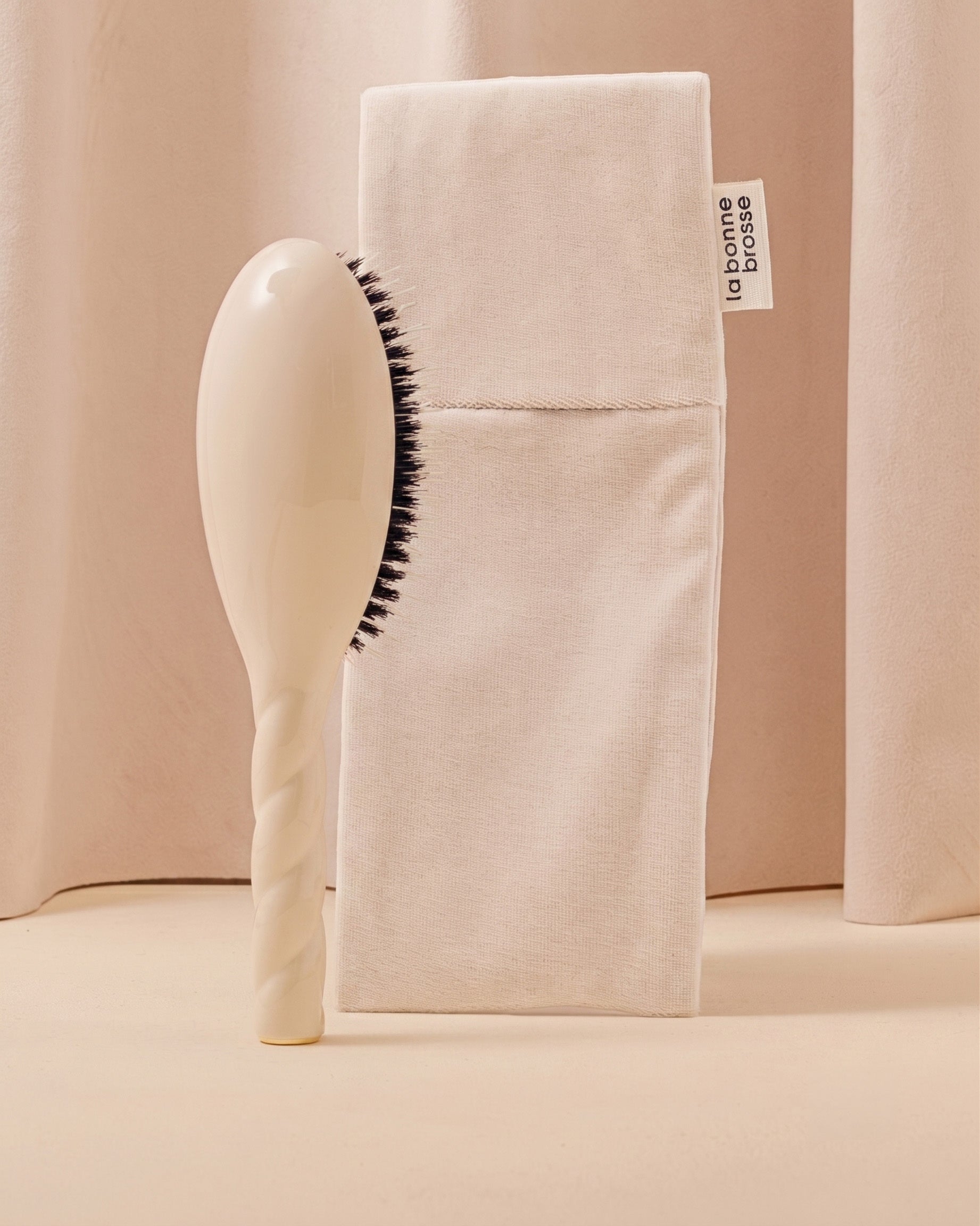 la-bonne-brosse-pochette-grande-brosse-blanc-cr-me image 2