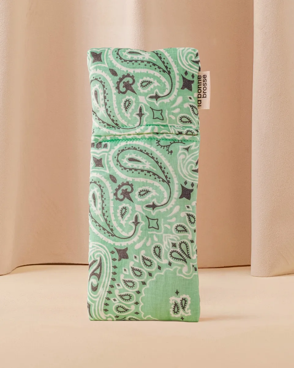 la-bonne-brosse-pochette-grande-brosse-bleu-lagon-call-it-by-your-name-x-la-bonn image 1