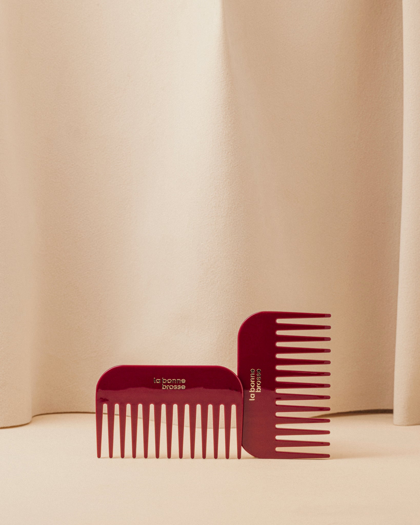 la-bonne-brosse-le-petit-peigne-large-d-m-lant-en-ac-tate image 3