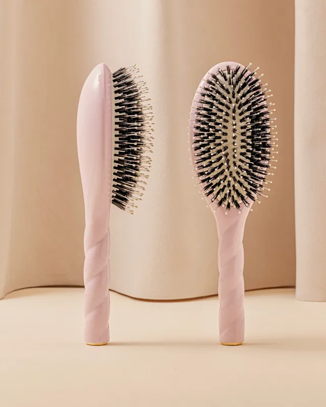 la-bonne-brosse-n-03-la-brosse-cuir-chevelu-sensible-l-indispensable-douceur-ros-3 image 1