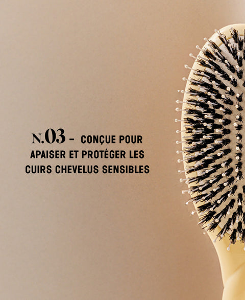 la-bonne-brosse-n-03-la-brosse-cuir-chevelu-sensible-l-indispensable-douceur-ivo image 7