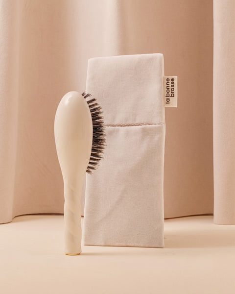 la-bonne-brosse-pochette-petite-brosse-blanc-cr-me-tui-satin-et-velours image 2