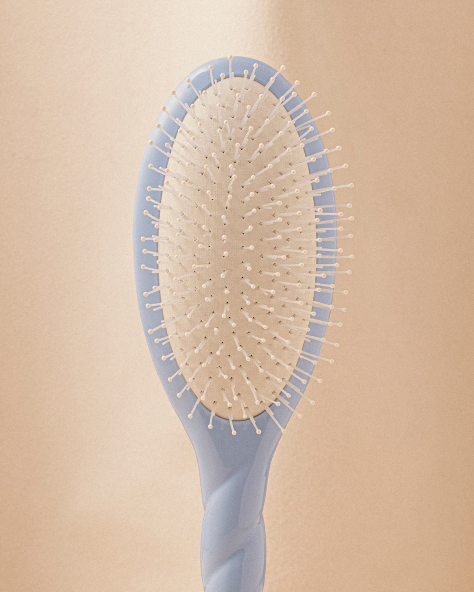 la-bonne-brosse-n-04-la-brosse-d-m-lante-massante-la-miracle-bleu-ciel image 4