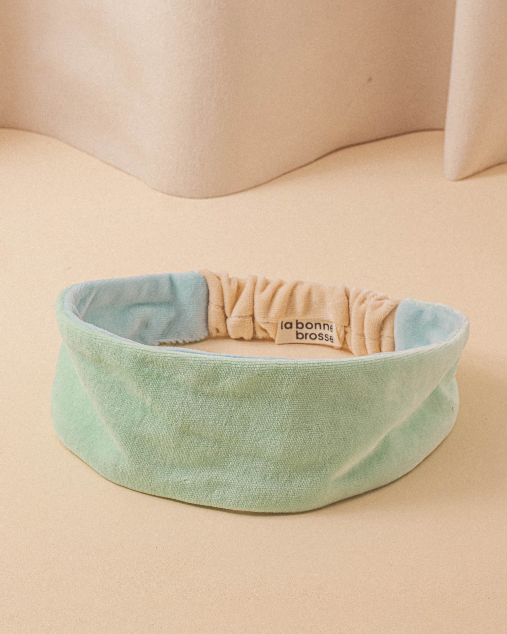 la-bonne-brosse-le-bandeau-velours-bandeau-cheveux-bleu-lagon image 6