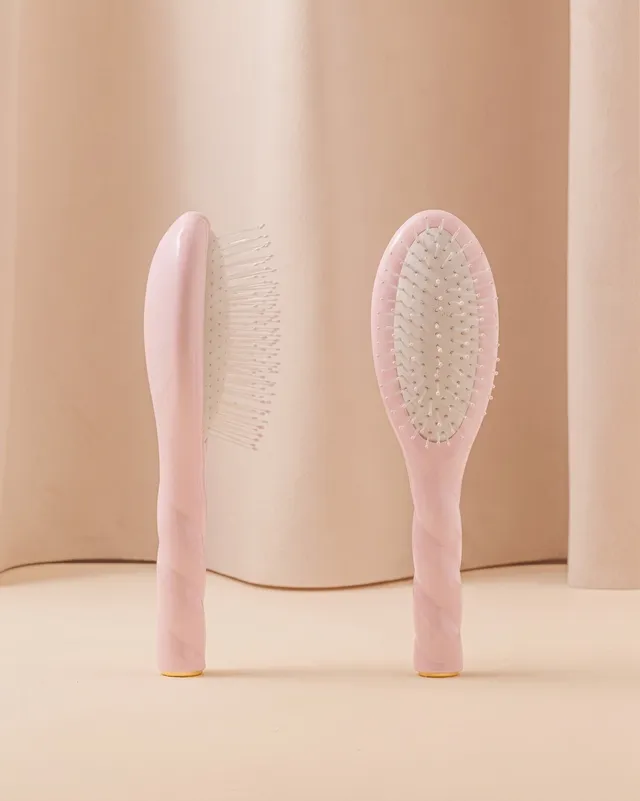 la-bonne-brosse-n-04-la-miracle-petite-brosse-d-m-lante-massante-rose-lilas image 1