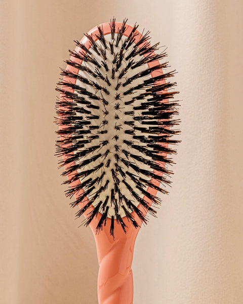 la-bonne-brosse-n-01-la-brosse-brillance-soin-l-universelle-corail image 6