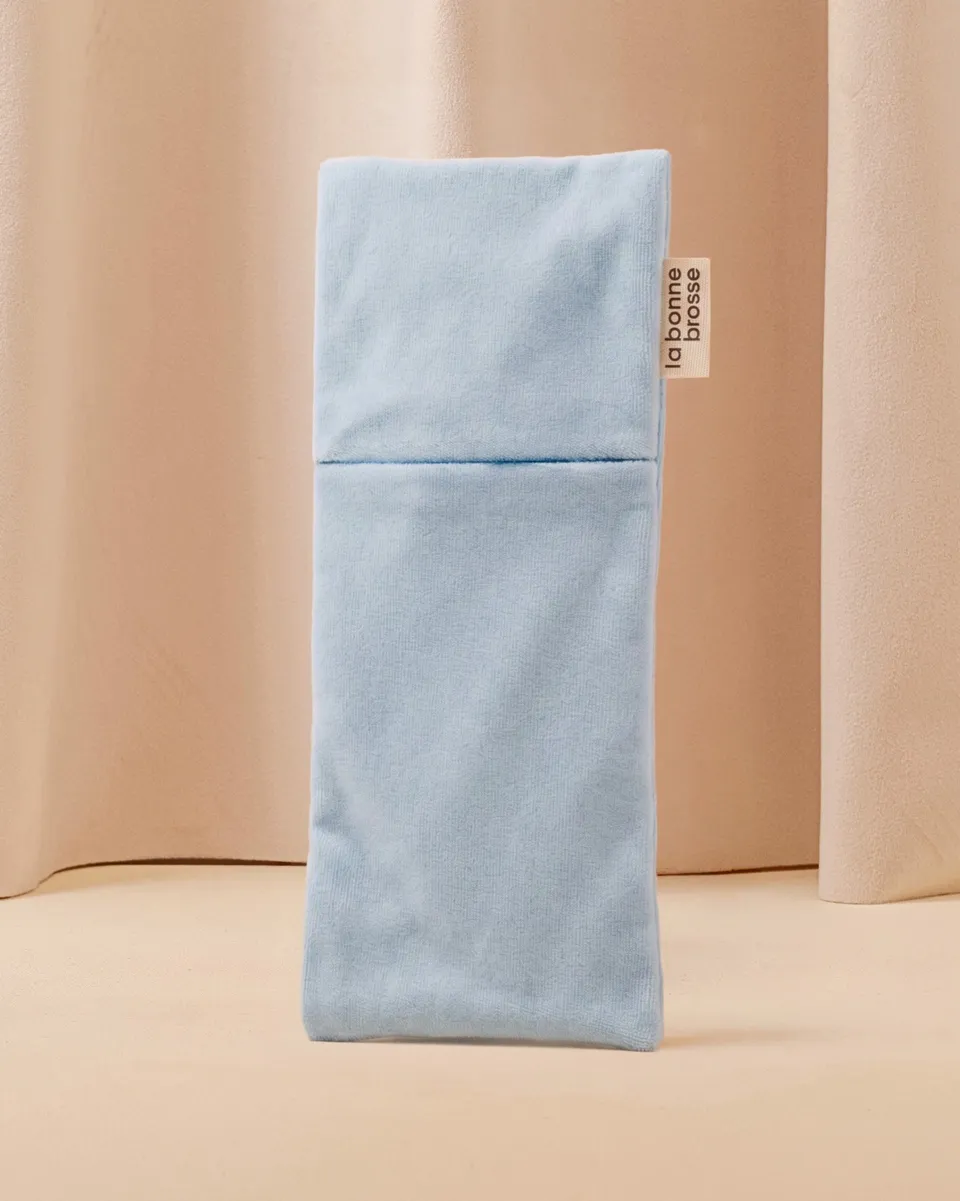 la-bonne-brosse-la-pochette-grande-brosse-pochette-velours-et-satin-bleu-ciel image 1