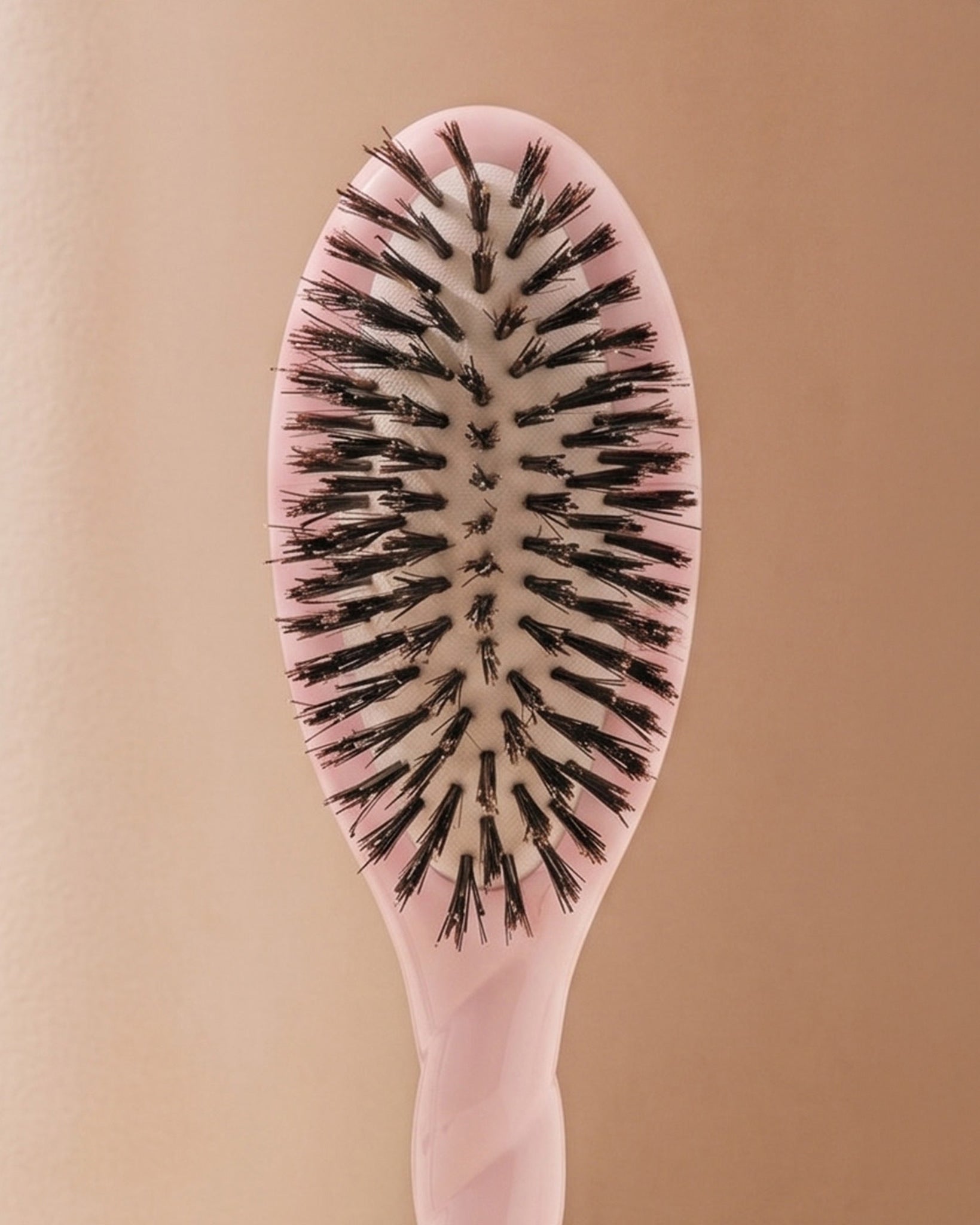 la-bonne-brosse-n-01-la-petite-brosse-brillance-soin-l-universelle-rose-lilas image 3