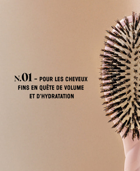 la-bonne-brosse-n-01-la-brosse-brillance-soin-l-universelle-rose-lilas image 7