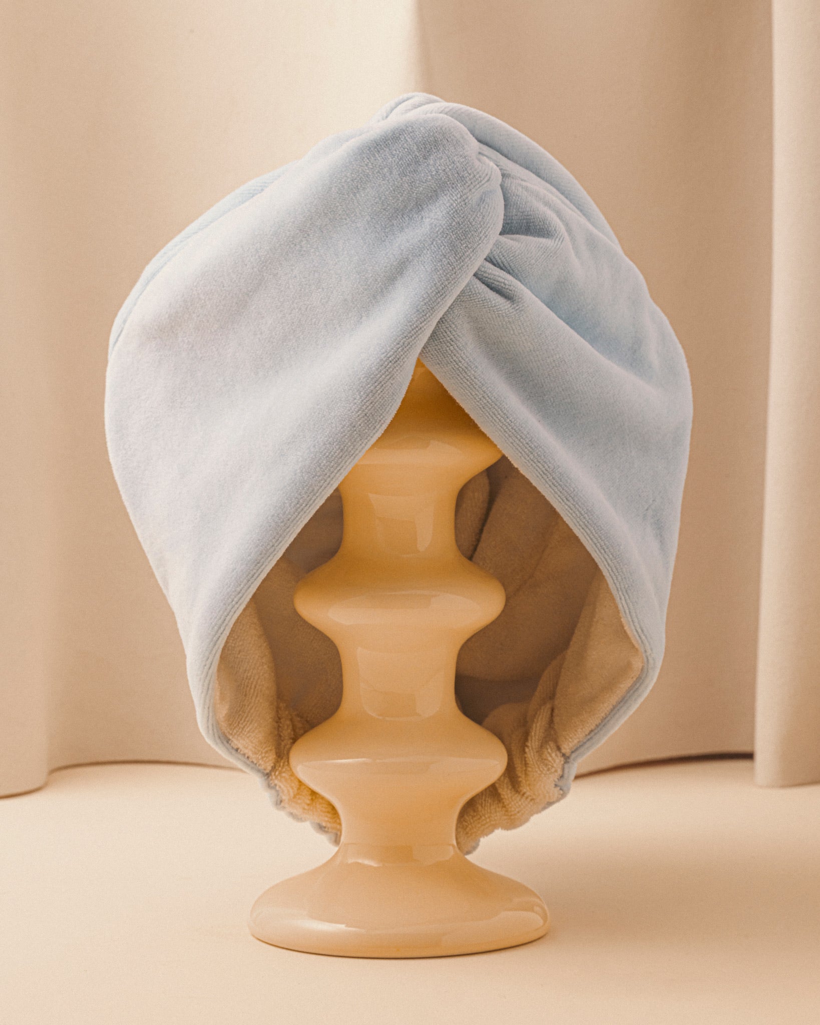 la-bonne-brosse-le-turban-turban-cheveux-velours-bio-bleu-lagon image 1