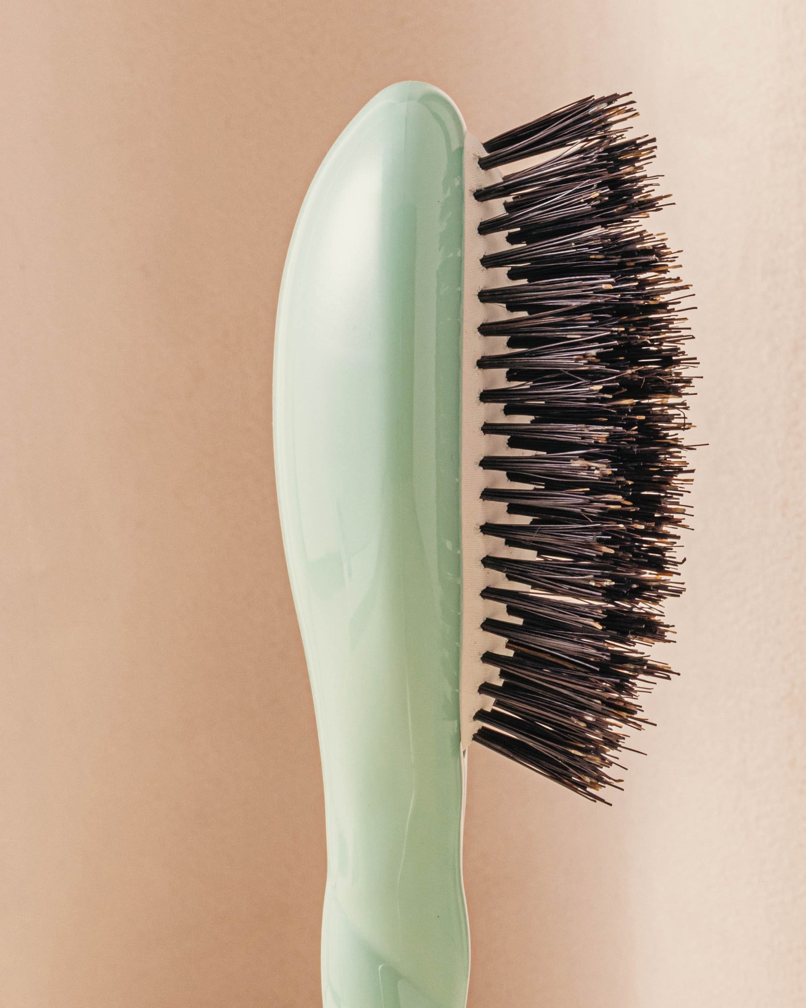 la-bonne-brosse-n-01-la-petite-brosse-brillance-soin-l-universelle-bleu-lagon-di image 3