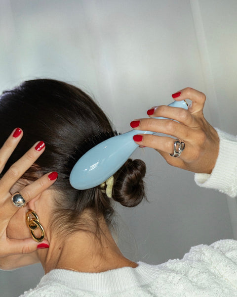 la-bonne-brosse-n-01-la-petite-brosse-brillance-soin-l-universelle-bleu-ciel image 7